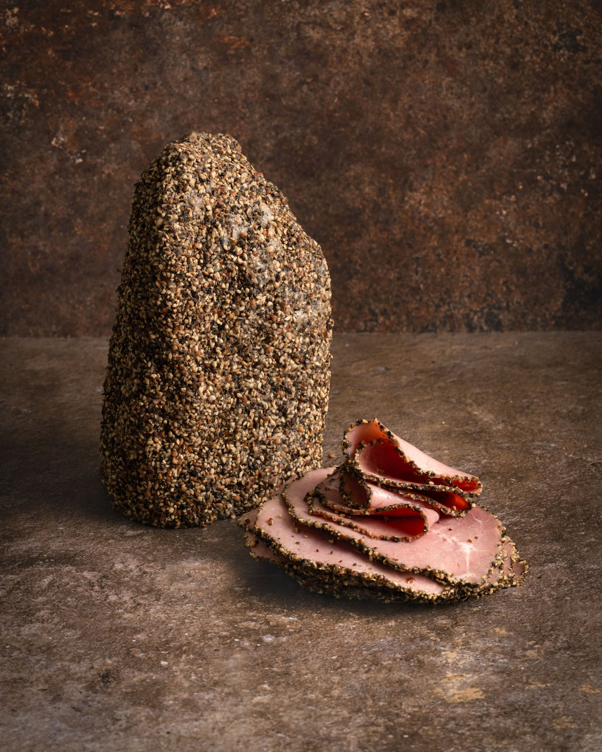 Dana Füme Karabiberli Roast Beef (200 g, Dilimlenmiş), Füme Et, Coşkun Et